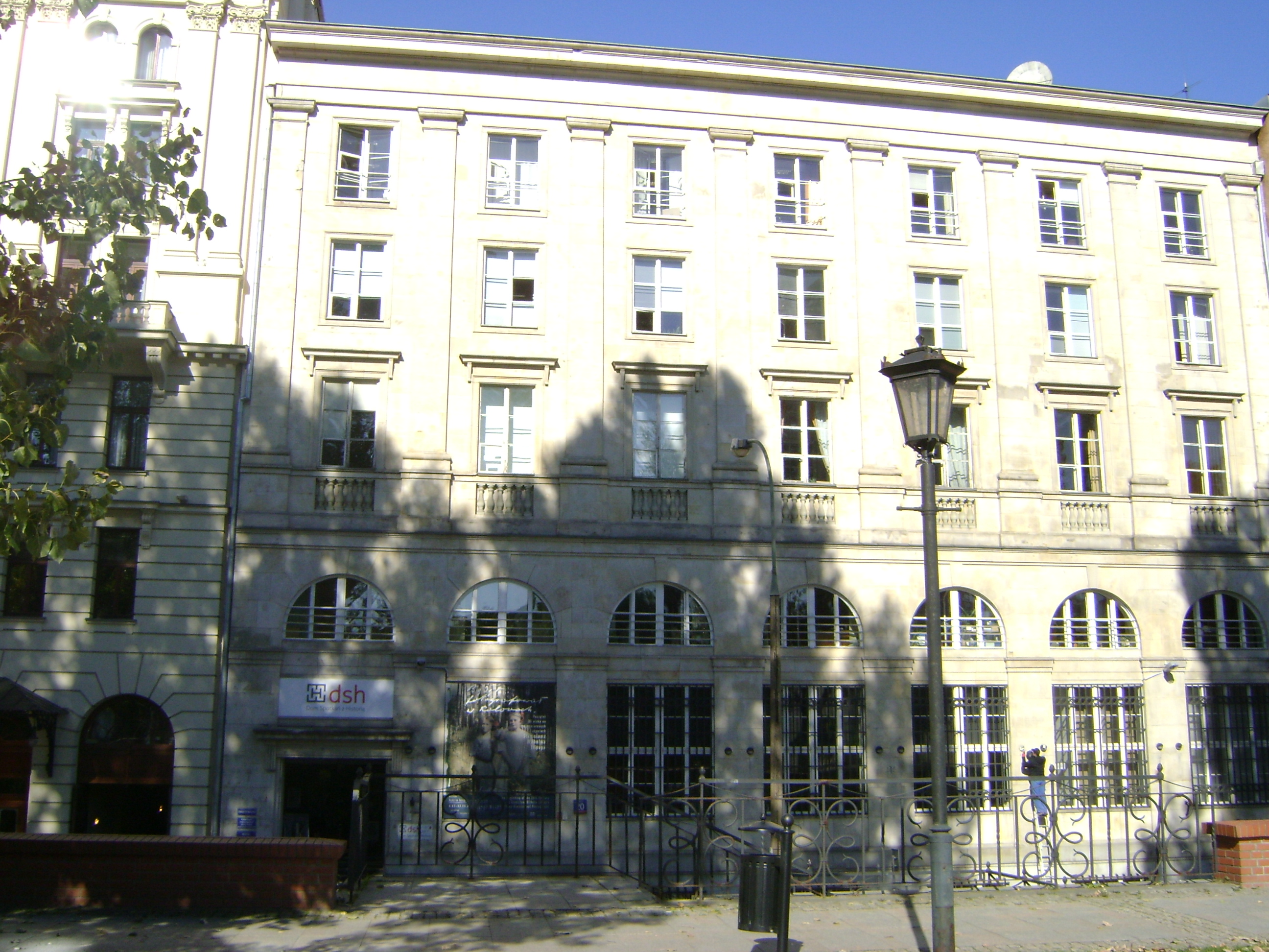 Modernizacja instalacji elektrycznej w budynkach Uniwersytetu Warszawskiego
